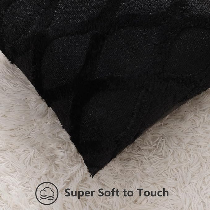 decorUhome Throw Pillow Covers 18x18 Inch Set of 2, Soft Plush Faux Fur Wool Black Couch Pillow Covers, Decorative Neutral Pillow Cases for Bed Sofa Living Room Home Decor