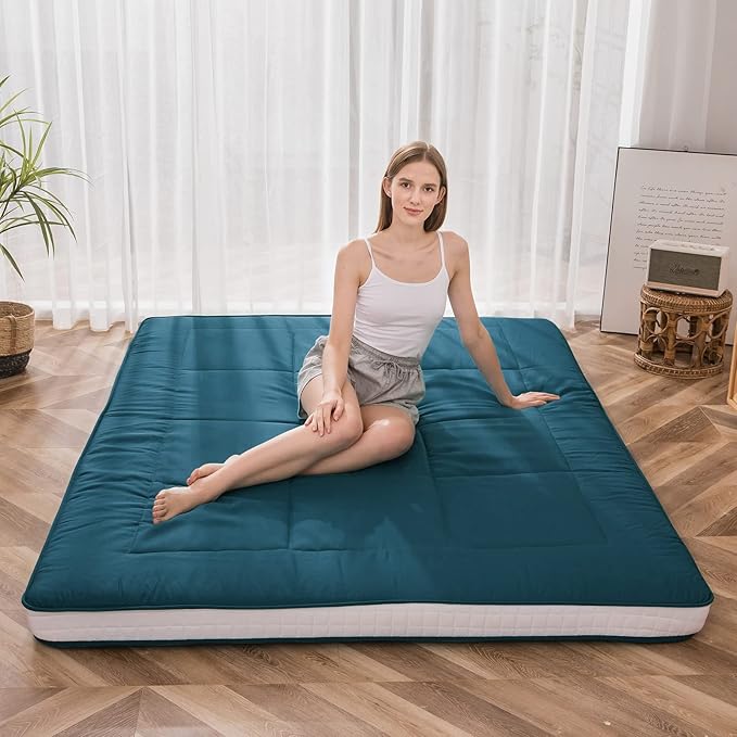 MAXYOYO Futon Mattress, Padded Japanese Floor Mattress Quilted Bed Mattress Topper, Extra Thick Folding Sleeping Pad Breathable Floor Lounger Guest Bed for Camping Couch, Bluestone, Twin Size