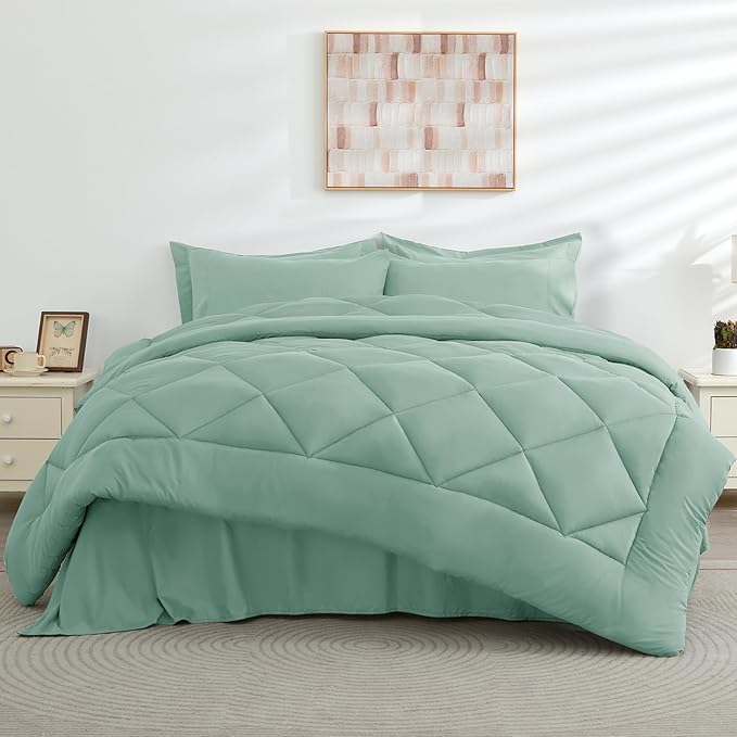 HEVUMYI Sage Green Twin Comforter Set - 5-Piece All Season Bed in a Bag Twin, Ultra Soft Bedding Set with Comforter, Flat Sheet, Fitted Sheet, Pillowcases, Pillow Shams, Sage Green