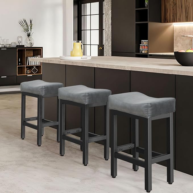 Counter Height Bar Stools Set of 3, 24 Inch Barstools for Kitchen Island Counter, Bonded Leather Kitchen Stools with Thick Saddle Seats & Heavy Duty Metal Base, Easy Assembly, Gray/White