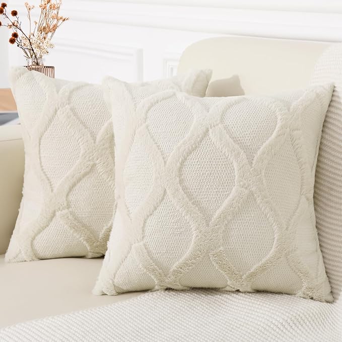 decorUhome Throw Pillow Covers 18x18 Inch Set of 2, Soft Plush Faux Fur Wool Beige Couch Pillow Covers, Decorative Neutral Pillow Cases for Bed Sofa Living Room Home Decor