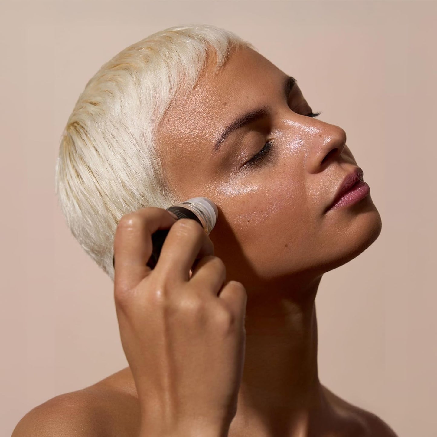 Brightening Serum with Niacinamide, Helps Improve Dark Spots & Skin Glow, Suitable for Sensitive Skin, 2-Pack (1 fl oz each)