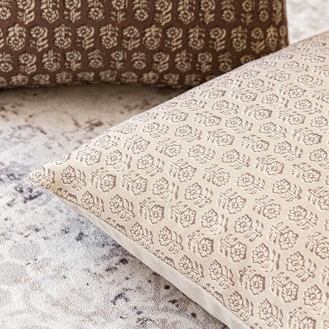 Foindtower Set of 2 Decorative Neutral Floral Print Throw Pillow Covers Vintage Accent Farmhouse Cushion Covers Boho Home Decor for Sofa Couch Chair Bedroom Living Room Outdoor,24×24 Inch,Ivory Beige