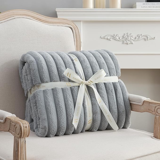Amélie Home Faux Fur Throw Blanket for Couch, Cozy Fuzzy Fluffy Fur Luxurious Soft Striped Plush Gift Blankets for Family Sofa Chair Bed Living Room Bedroom, 60"x80", Light Grey
