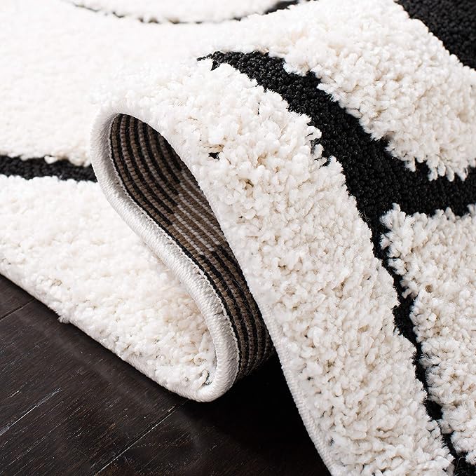 SAFAVIEH Florida Shag Collection Runner Rug - 2'3" x 7', Ivory & Black, Scroll Design, Non-Shedding & Easy Care, 1.2-inch Thick Ideal for High Traffic Areas in Living Room, Bedroom (SG455-1290)